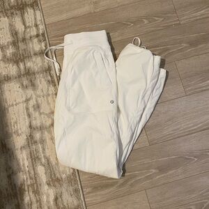 Lululemon 4 Pant White Pockets Elastic Waistband Drawstring Adjustable NWOT